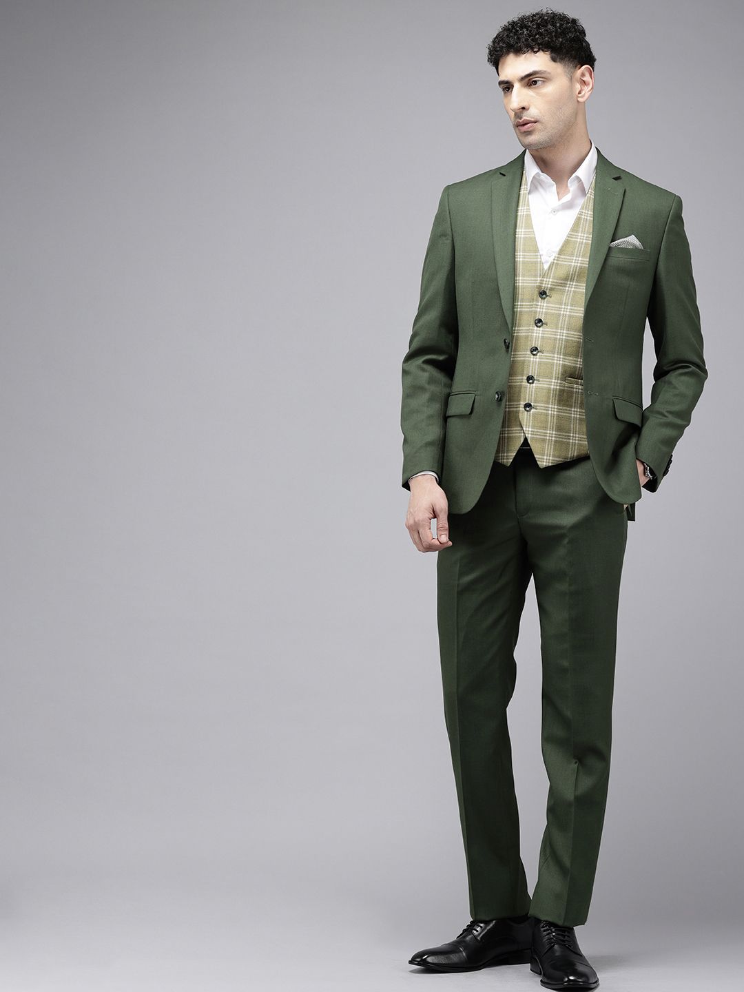 Park Avenue Slim Fit Single Breasted 3-Peice Formal Suit