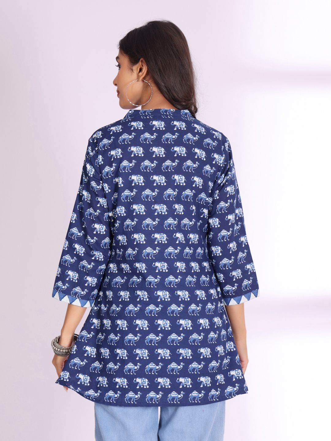 Varanga Ethnic Motifs Printed Notch Neck Cotton A-Line Kurti