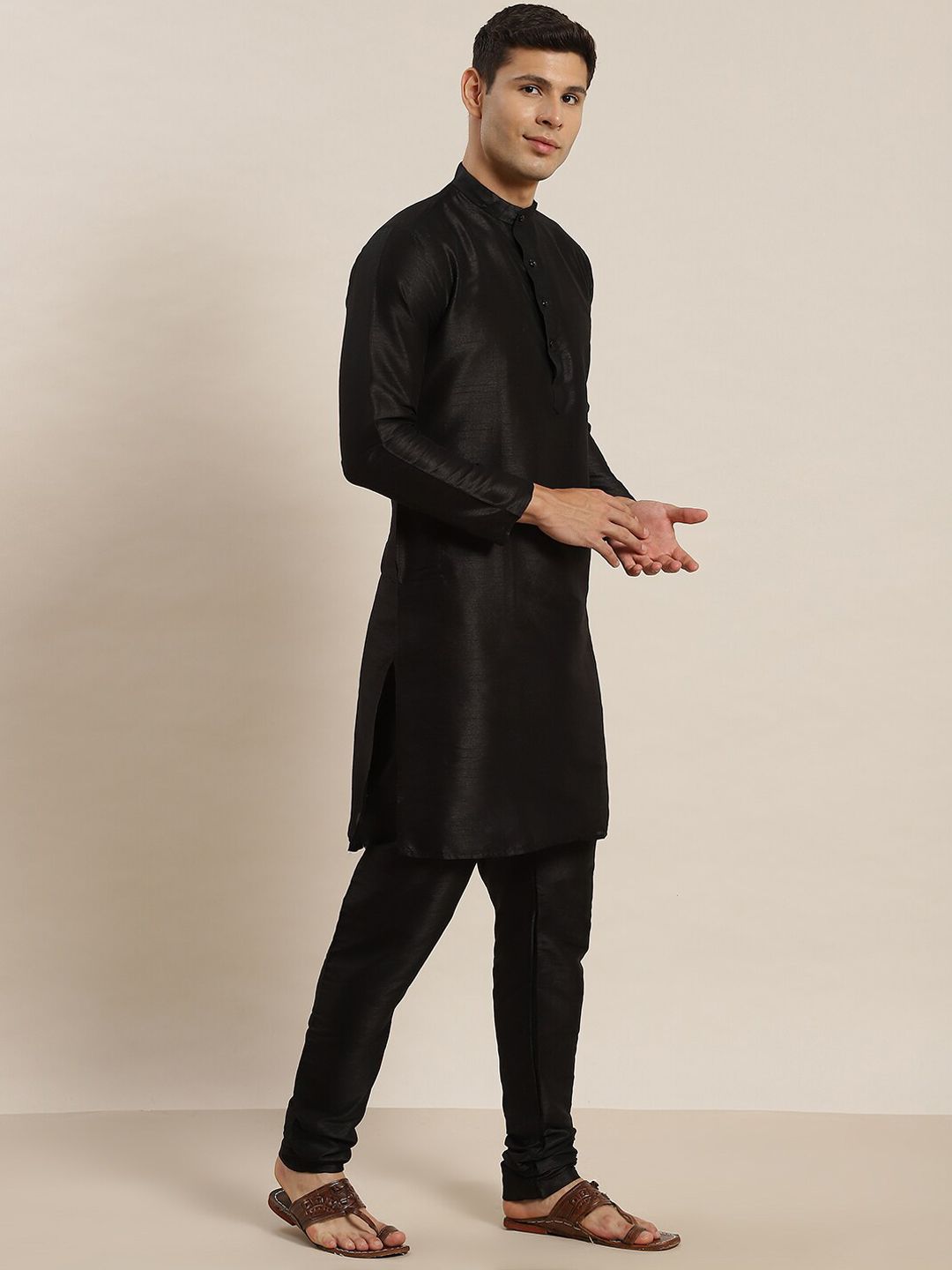 SOJANYA Mandarin Collar Silk Blend Regular Kurta With Churidar & Nehru jacket