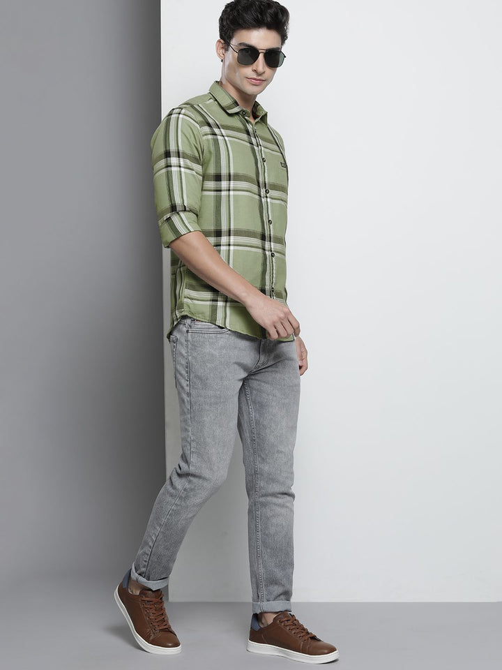 The Indian Garage Co Men Olive Green & White Tartan Checks Checked Cotton Casual Shirt