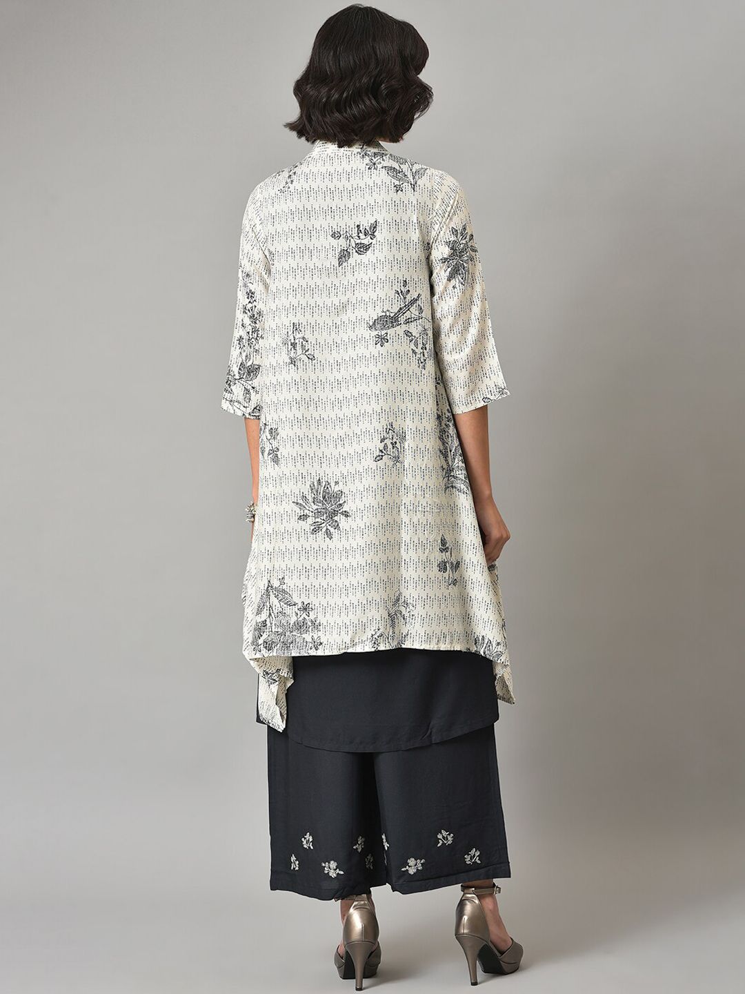 W Printed Rayon Kurta With Shrugs & Palazzos