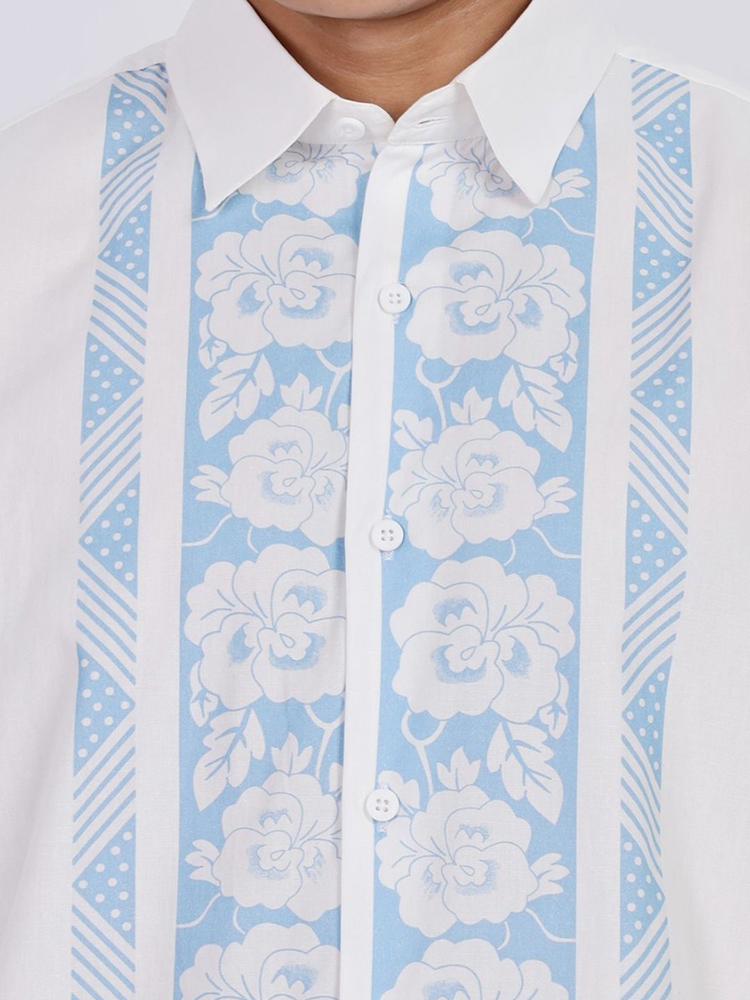 Eszett Men Floral Printed Spread Collar Casual Shirt