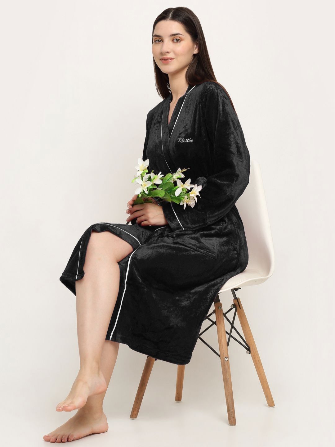 KLOTTHE Woolen Bath Robe With Belt