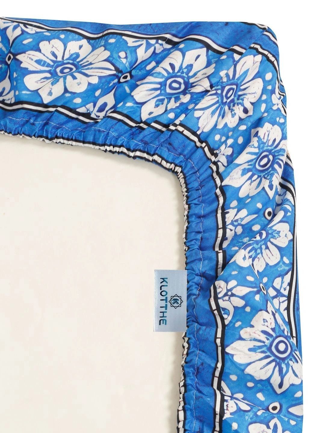 KLOTTHE Blue & White Floral 400 TC King Bedsheet with 2 Pillow Covers