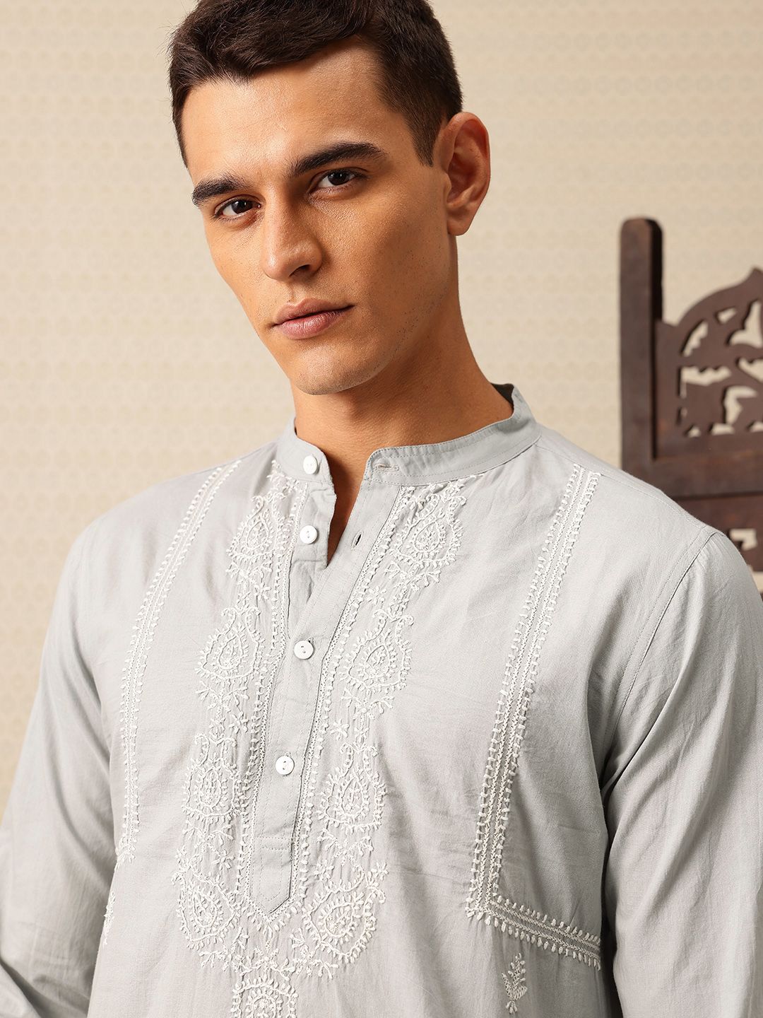 House of Pataudi Embroidered Band Collar Thread Work Pure Cotton Jashn Kurta with Trousers