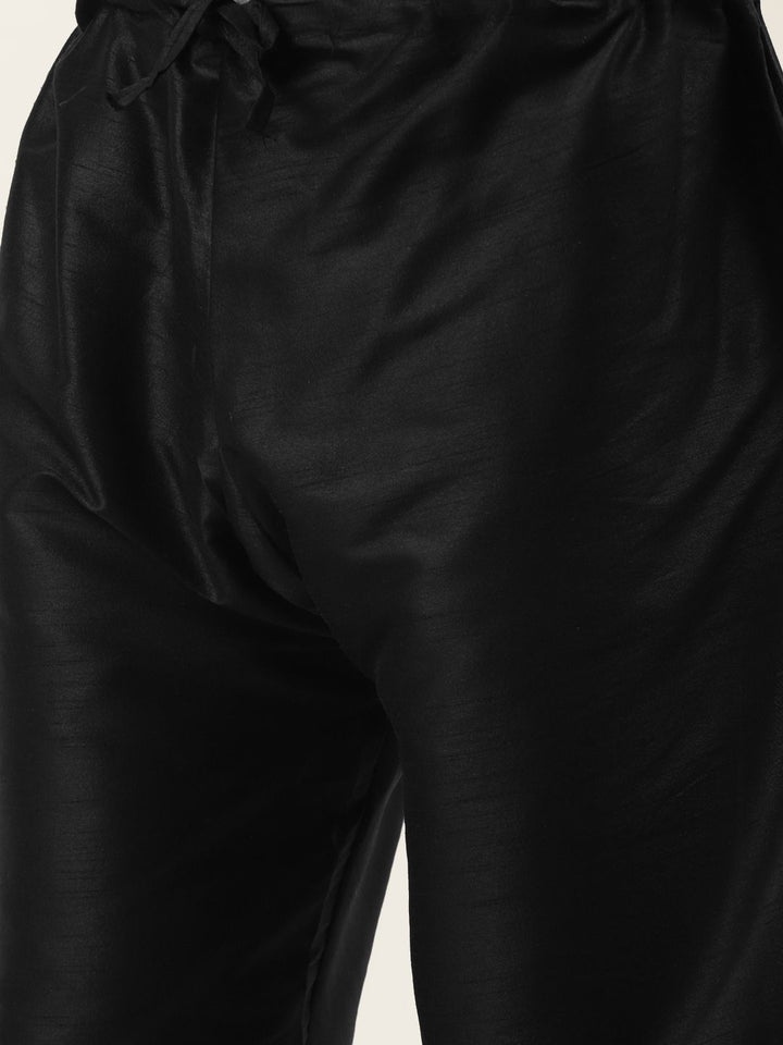 SOJANYA Men Black Solid Kurta with Churidar & Nehru Jacket