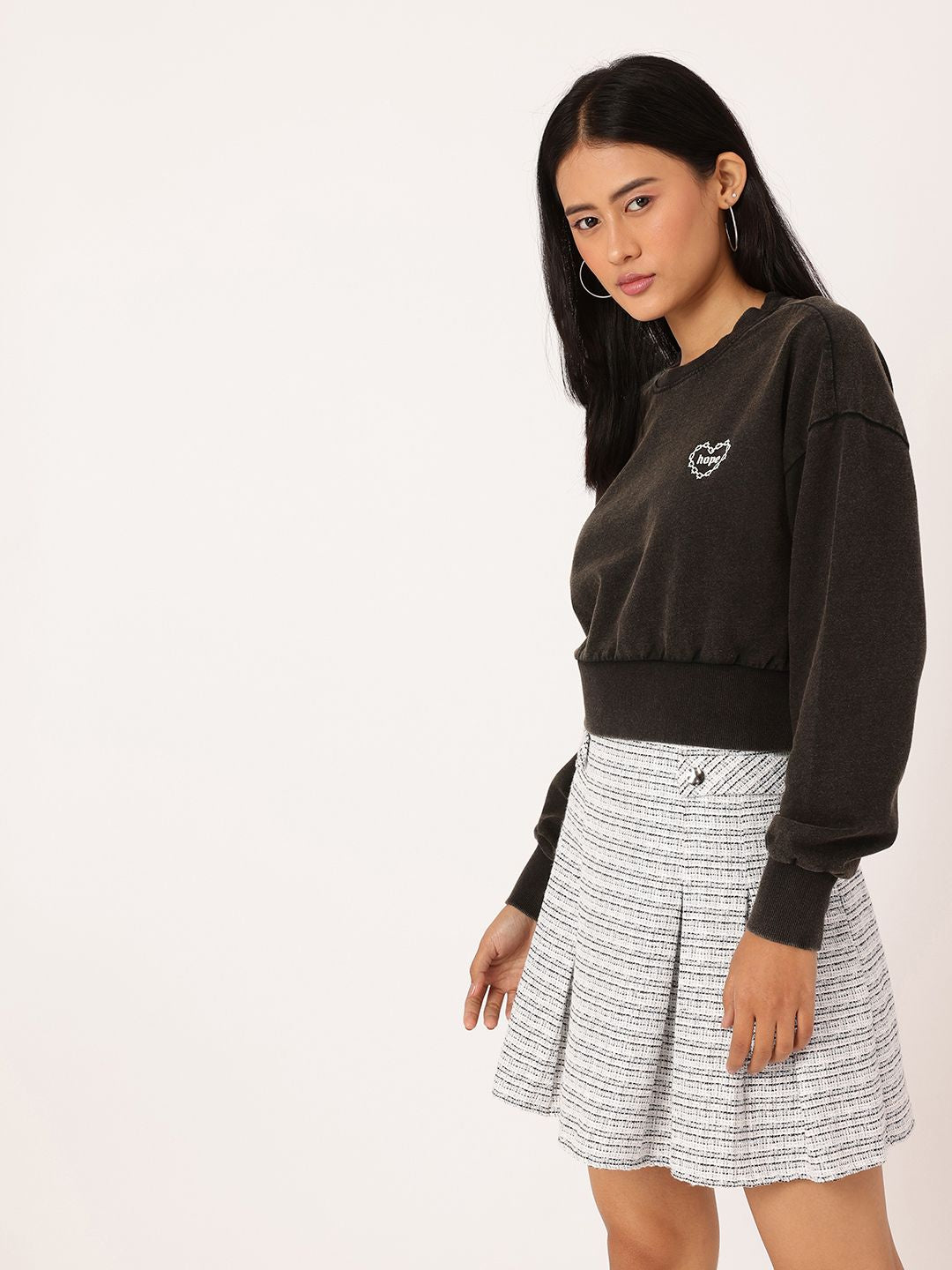 DressBerry Cotton Terry Relaxed Fit Crop Washed Sweatshirts