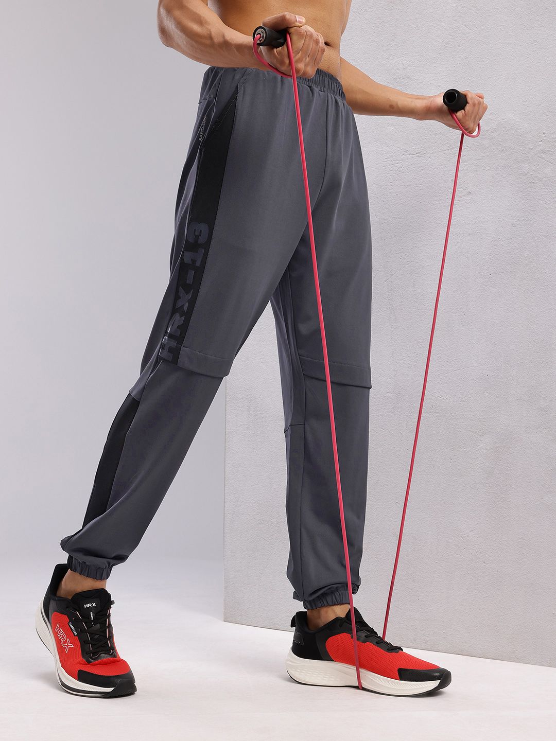 HRX by Hrithik Roshan Men Contrast Panel Rapid-Dry Training Joggers