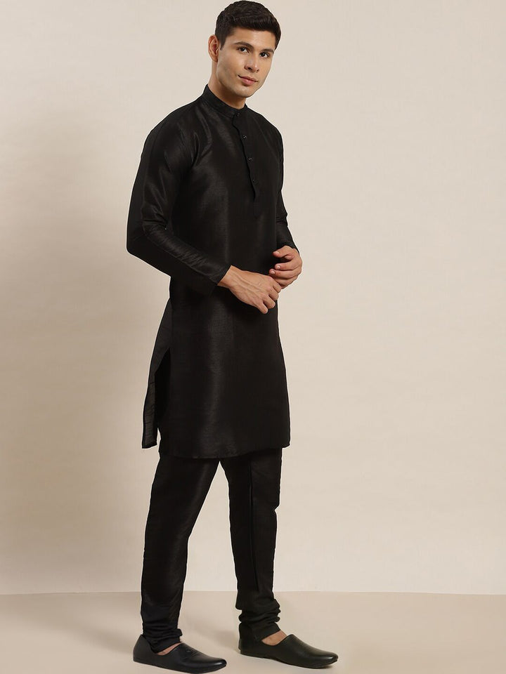 SOJANYA Mandarin Collar Regular Kurta With Churidar & Nehru Jacket