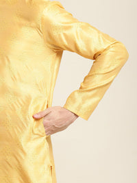 SOJANYA Woven Design Mandarin Collar Thread Work Cotton Silk Kurta