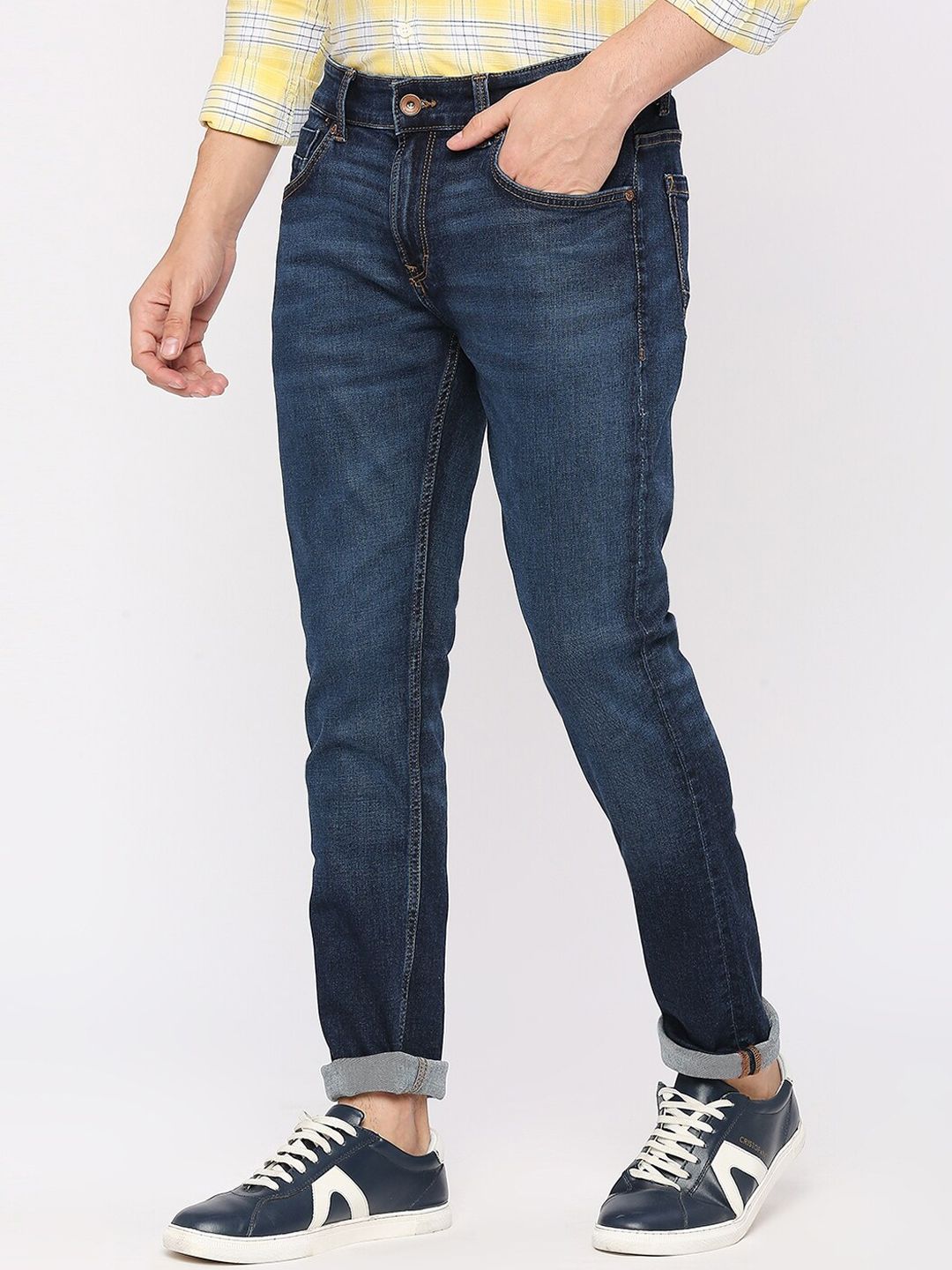 SPYKAR Men Mid-Rise Light Fade Dark Shade Non Stretchable Jeans