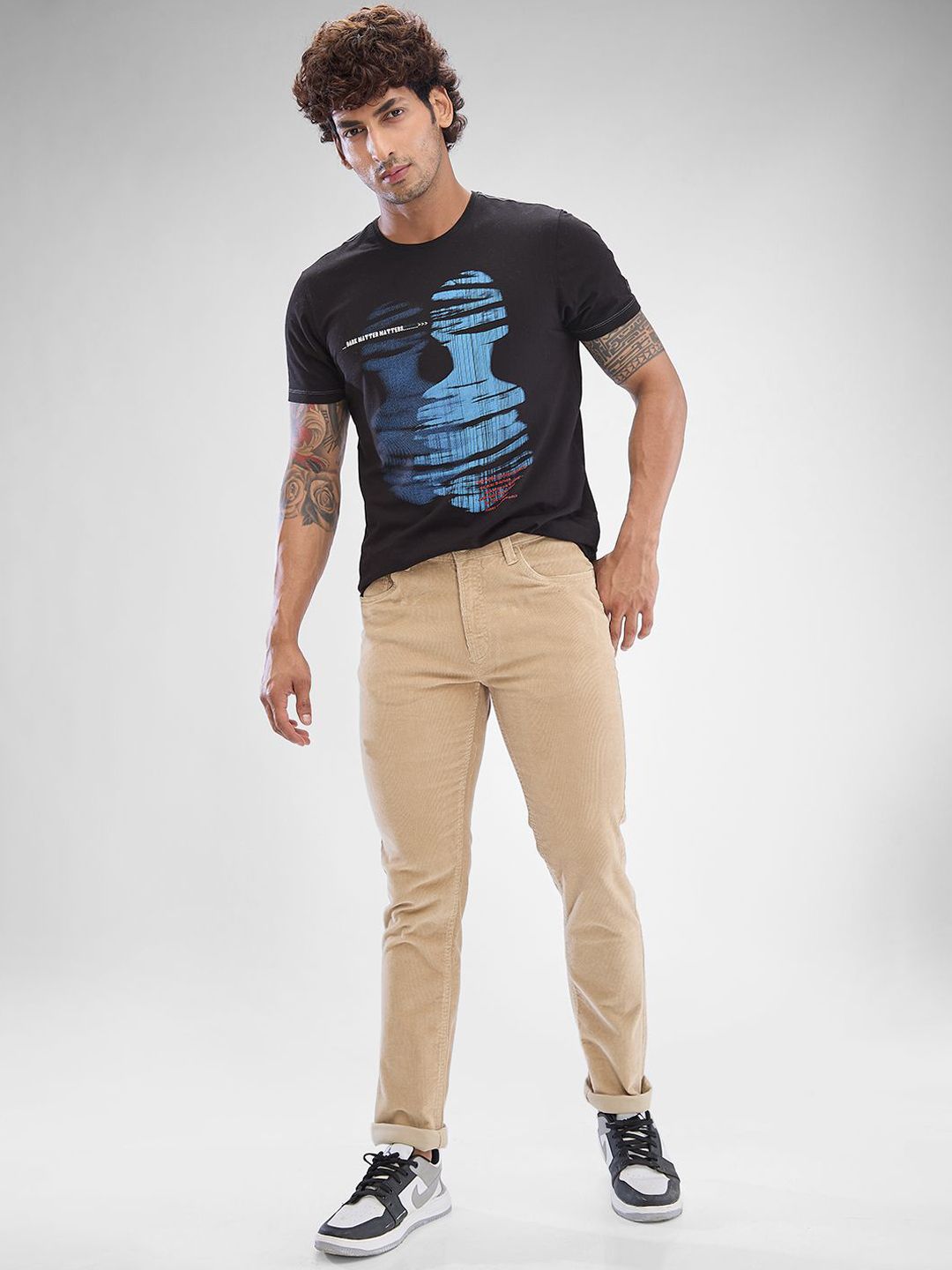 SPYKAR Men Trousers