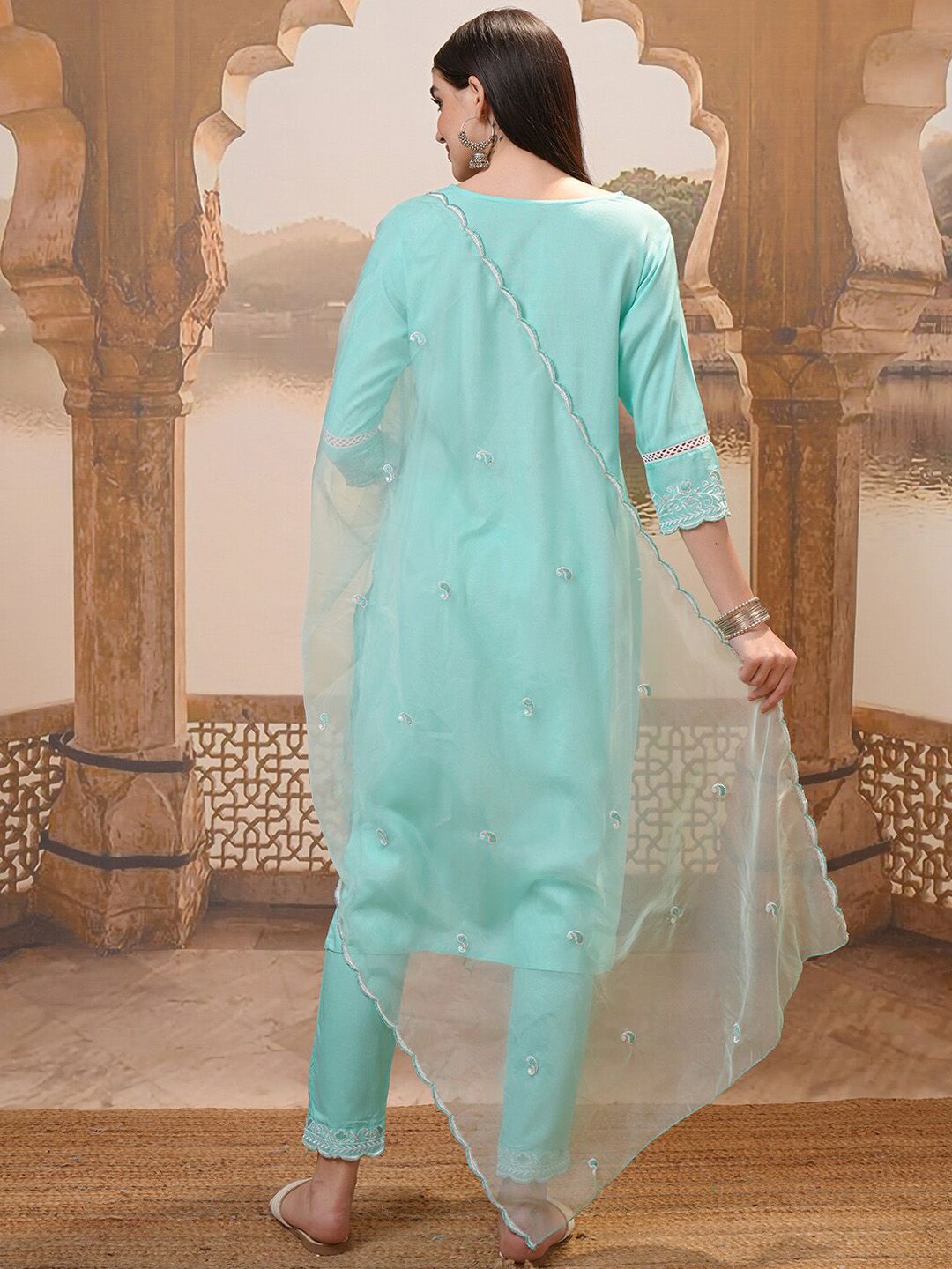 Vishudh Turquoise Blue Floral Embroidered Regular Thread Work Kurta with Trouser & Dupatta