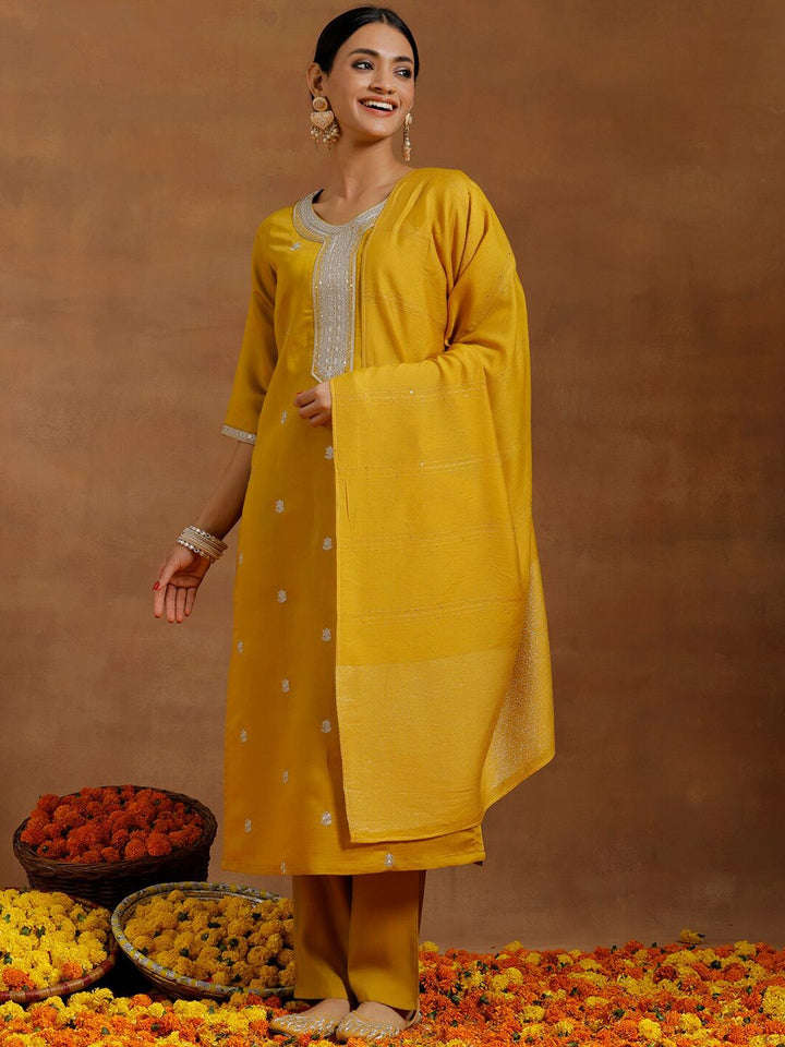 Libas Floral Embroidered Regular Sequinned Straight Kurta With Trousers & Dupatta