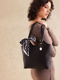 all about you Structured Shoulder Bag with Bow Detail