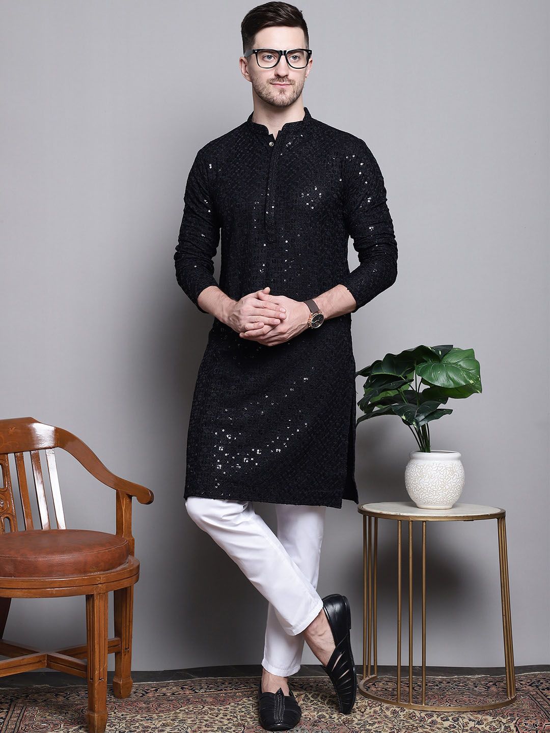 Jompers Geometric Self Design Sequinned Pure Cotton Kurta With Pyjamas