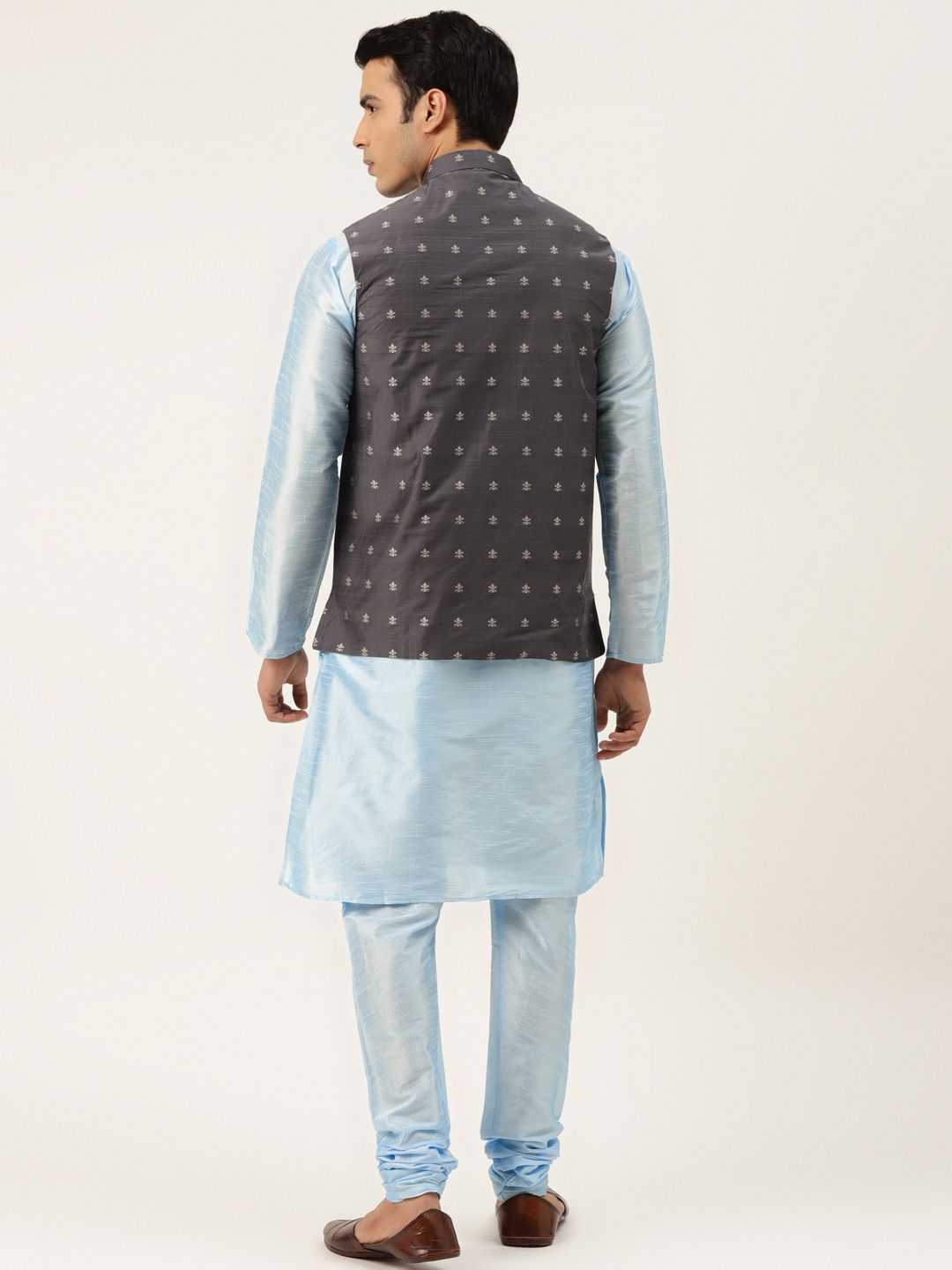 SOJANYA Kurta Lelaki Biru & Kelabu Arang dengan Jaket Churidar Dan Nehru