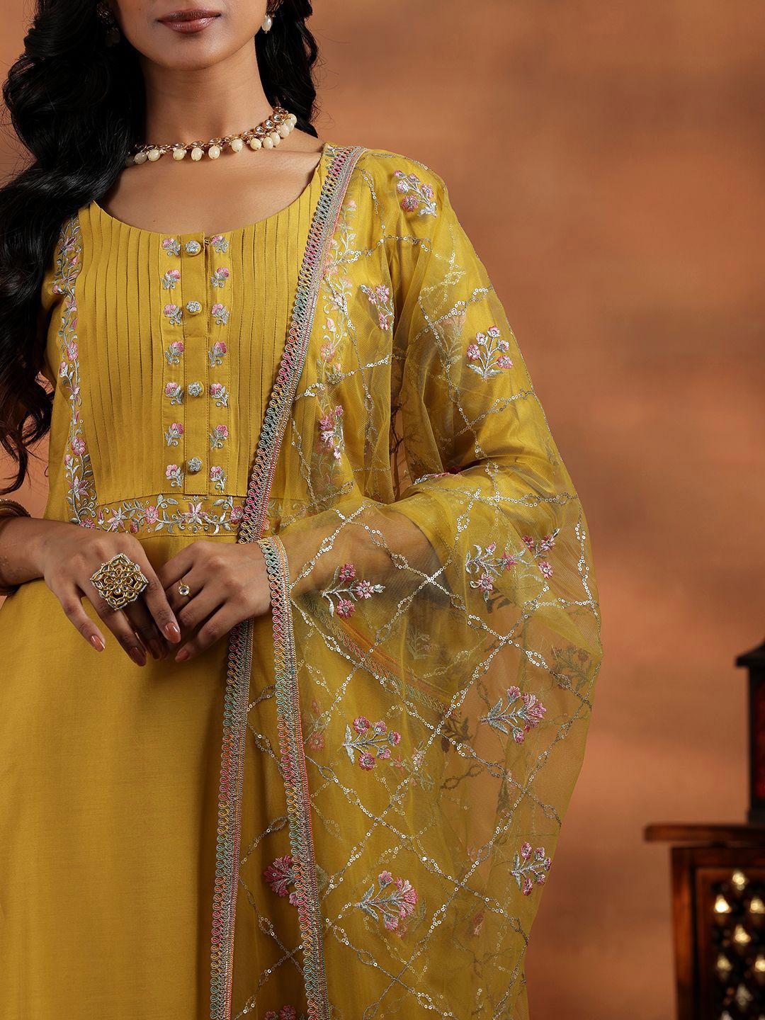 Libas Women Floral Yoke Design Regular Thread Work Kurta with Trousers & With Dupatta