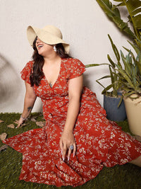 Berrylush Curve Women Floral Print Flutter Sleeve Fit & Flare Midi Dress