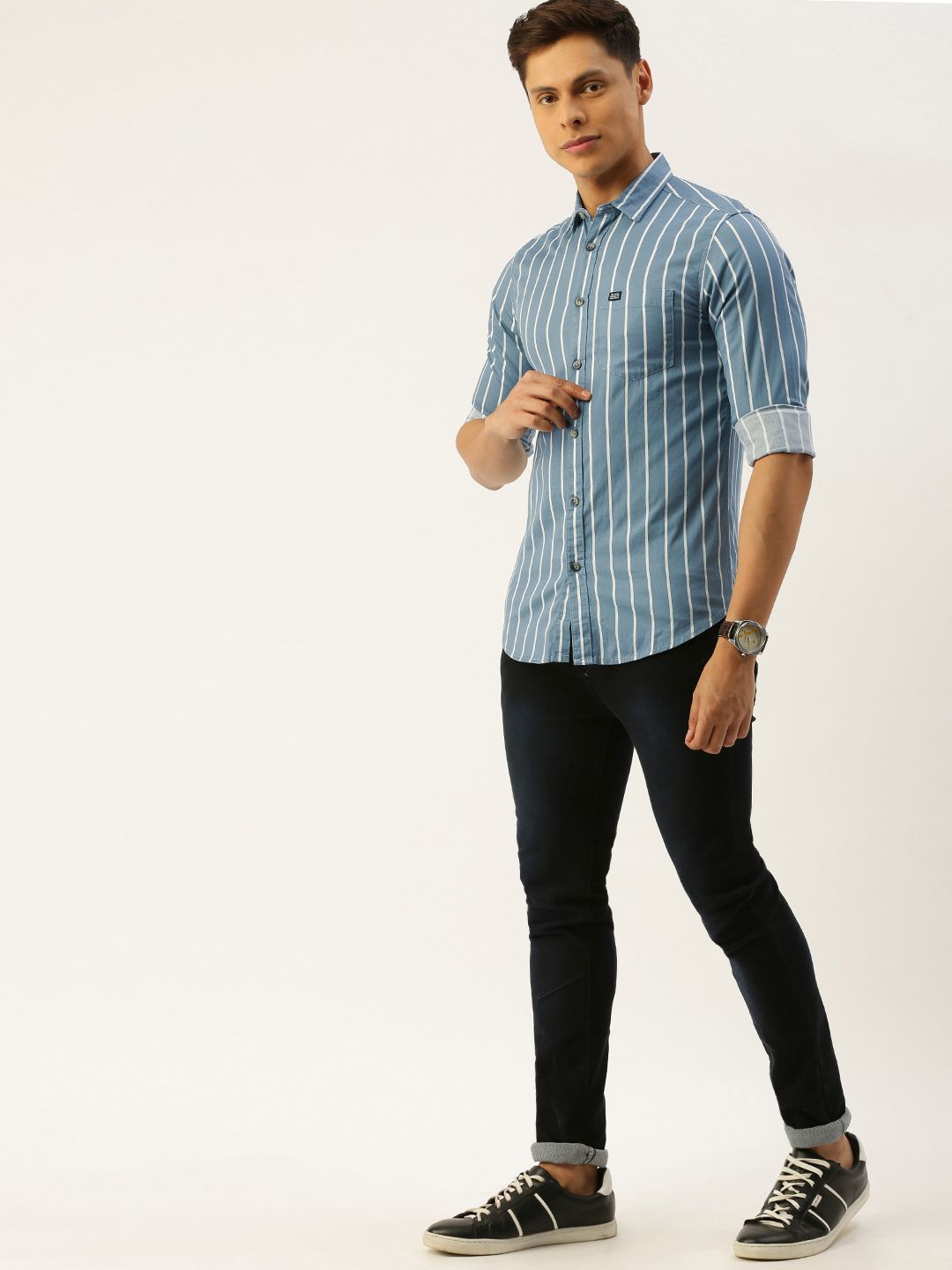 The Indian Garage Co Men Grey & White Slim Fit Striped Casual Shirt