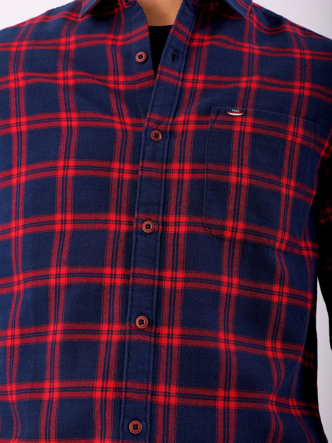The Indian Garage Co Men Spread Collar Checked Slim Fit Casual Shirt