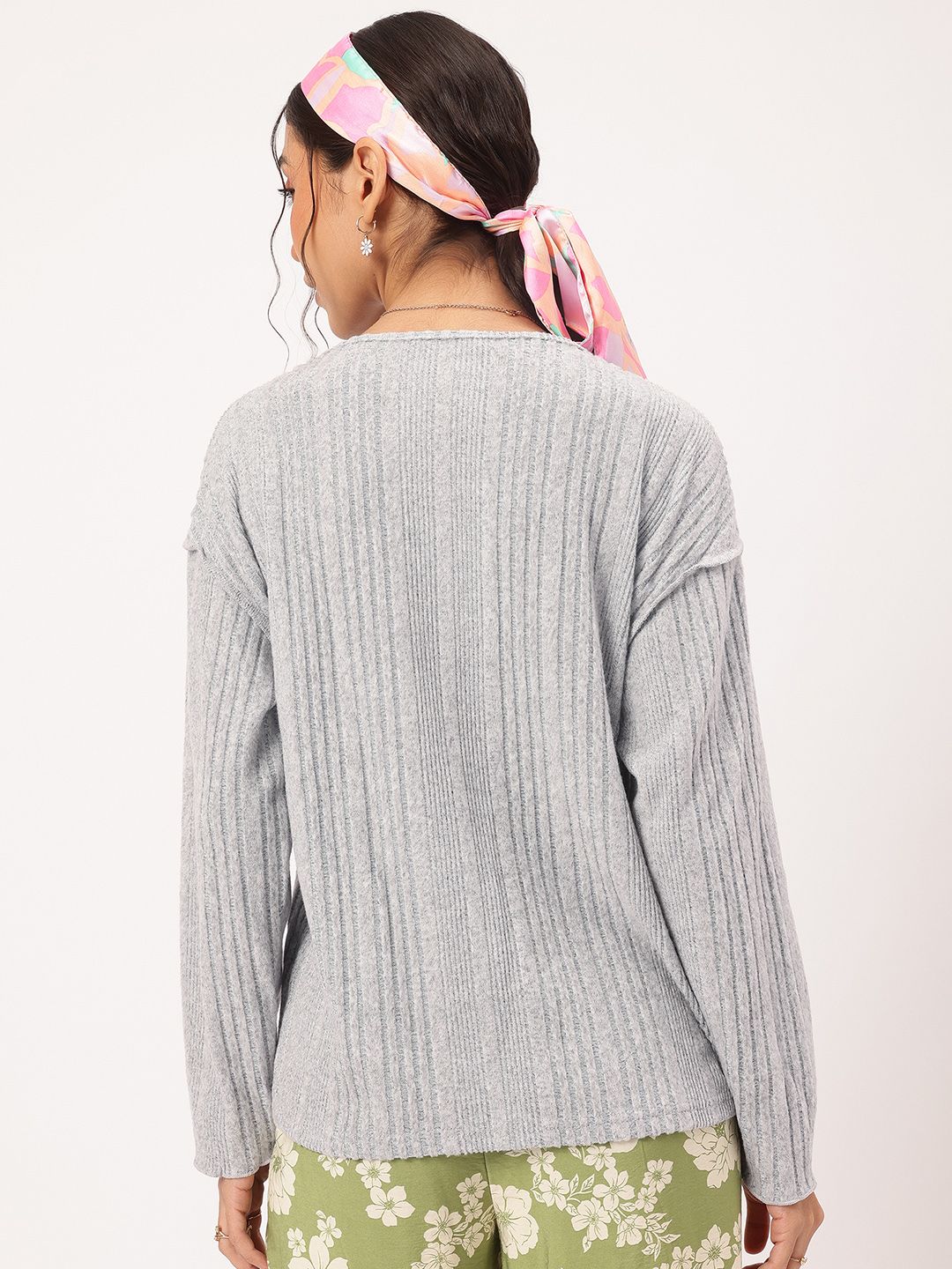 DressBerry Minimal Muse V-Neck Ribbed  Top