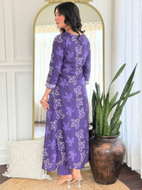 Kalini Wanita Reka Bentuk Diri Square Neck A-Line Kurta Set