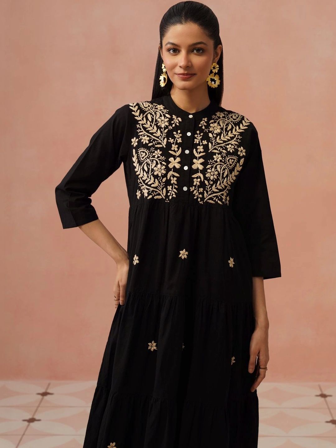 Pakaian Midi Bersulam A-Line House of Chikankari