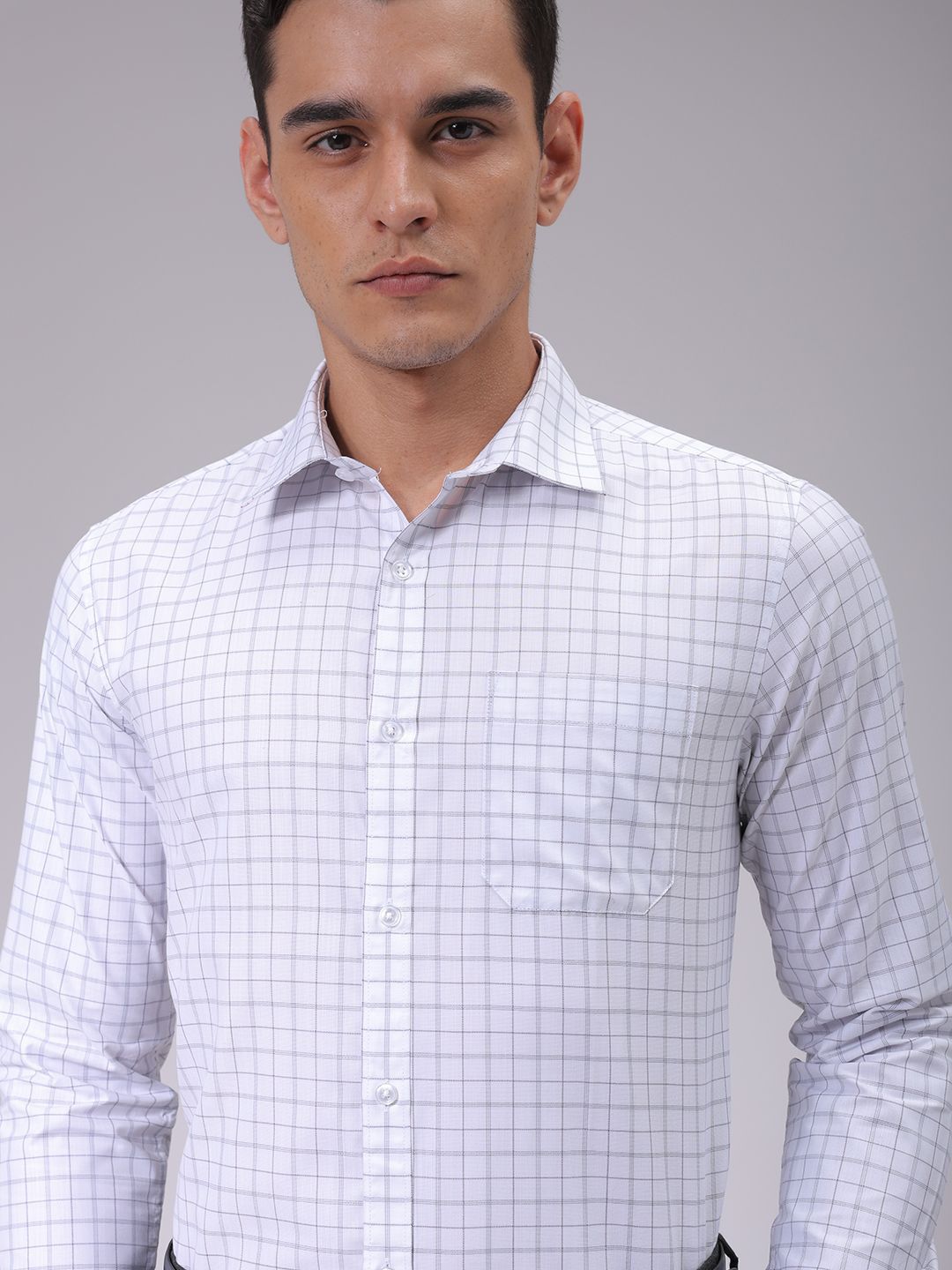 The Indian Garage Co. X Luxe Men Cutaway Collar Checked Slim Fit Formal Shirt