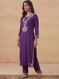 House of Chikankari Women Regular Chikankari Kurta with Trousers