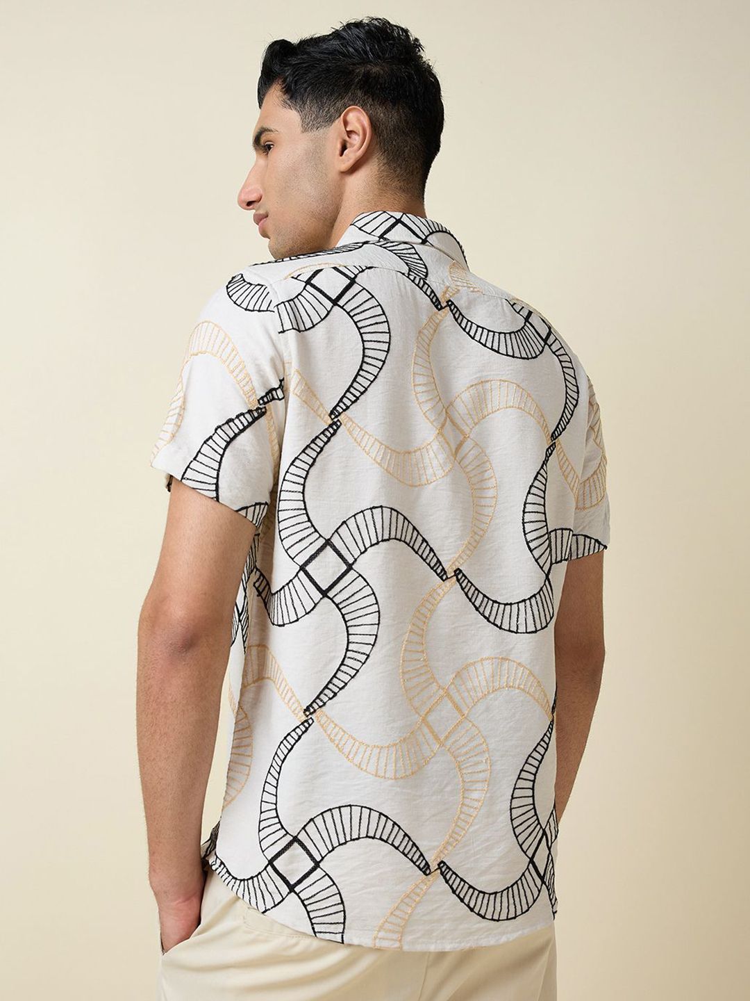 Thomas Scott Men Embroidered Regular Fit Casual Shirt