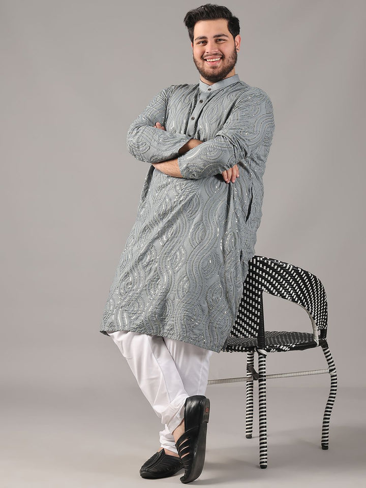 SOJANYA PLUS Plus Size Men Floral Embroidered Pure Cotton Straight Kurta & Pyjamas