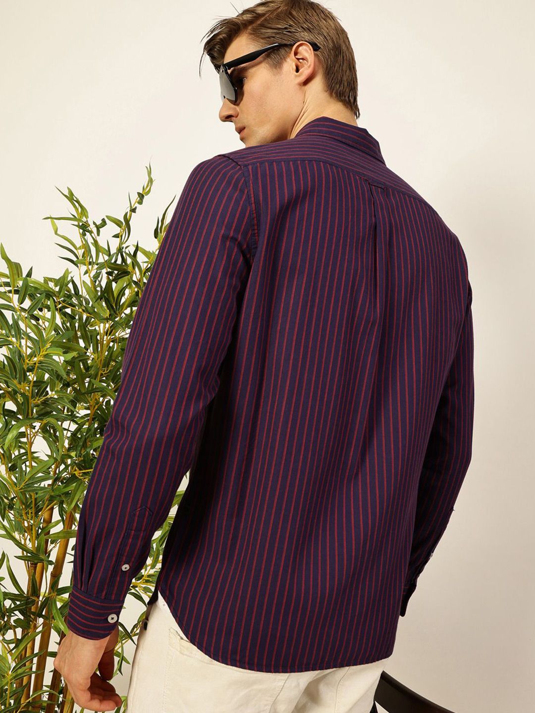 Thomas Scott Men Smart Spread Collar Vertical Striped Cotton Slim Fit Casual Shirt