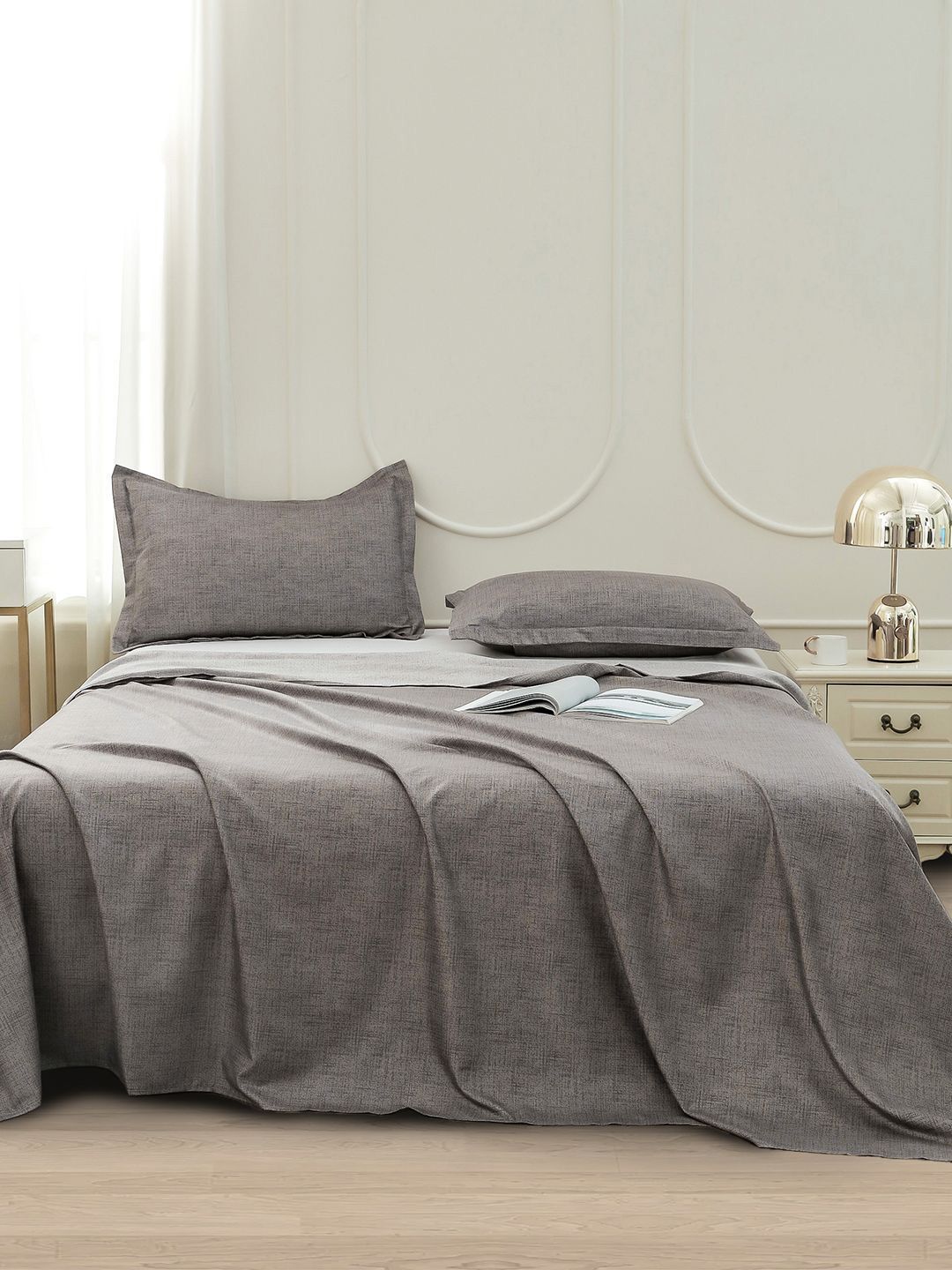 Story@home Brown Abstract Printed 240 TC Satin Finish Queen Bedsheet Set