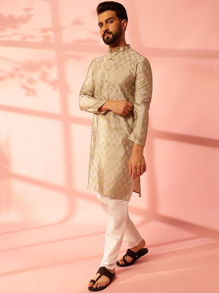 Anouk Men Regular Kurta with Pyjamas