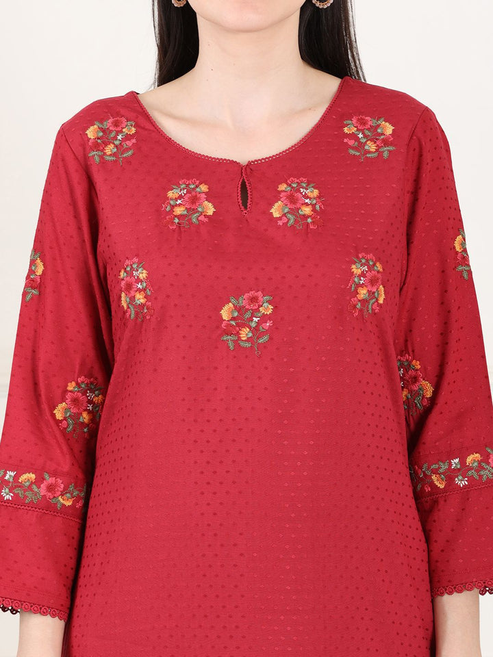 W Women Embellished Sequinned Kurta