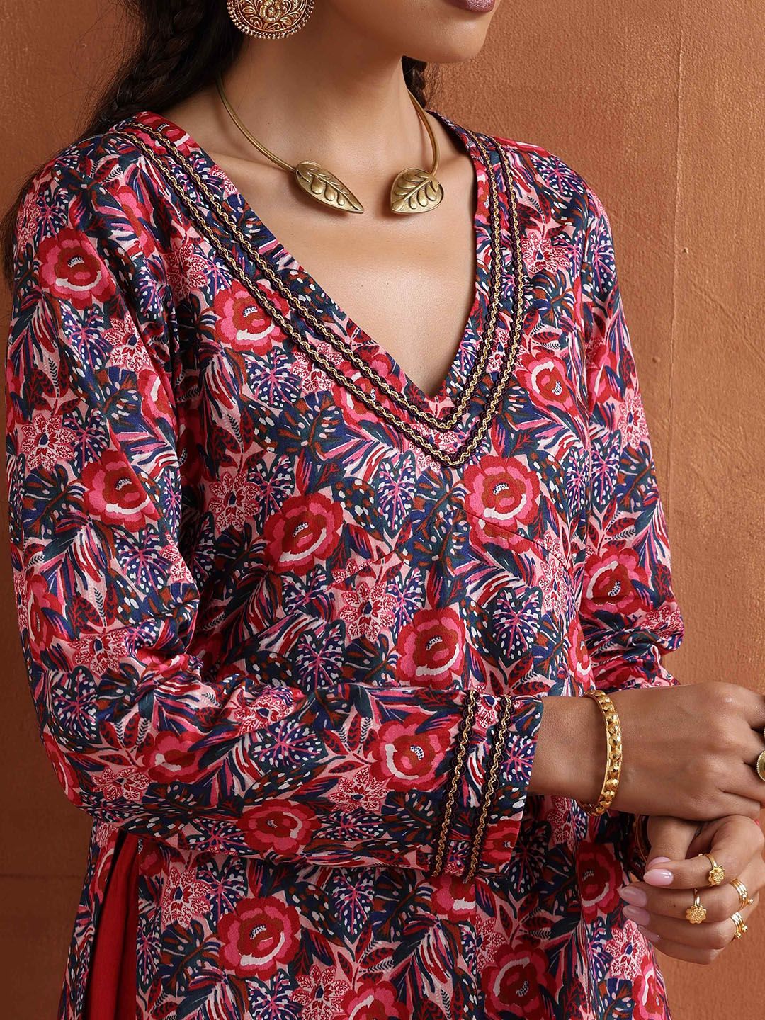 trueBrowns Ethnic Motifs Printed Straight Pure Cotton Kurta with Sharara