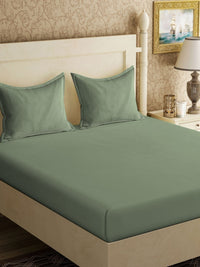Myntra Elegant Homes Green Solid Flat 300 TC King Bedsheet With 2 Pillow Covers