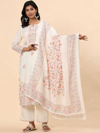 Mamicha Women Floral Printed Regular Pure Cotton Kurta with Palazzos & With Dupatta