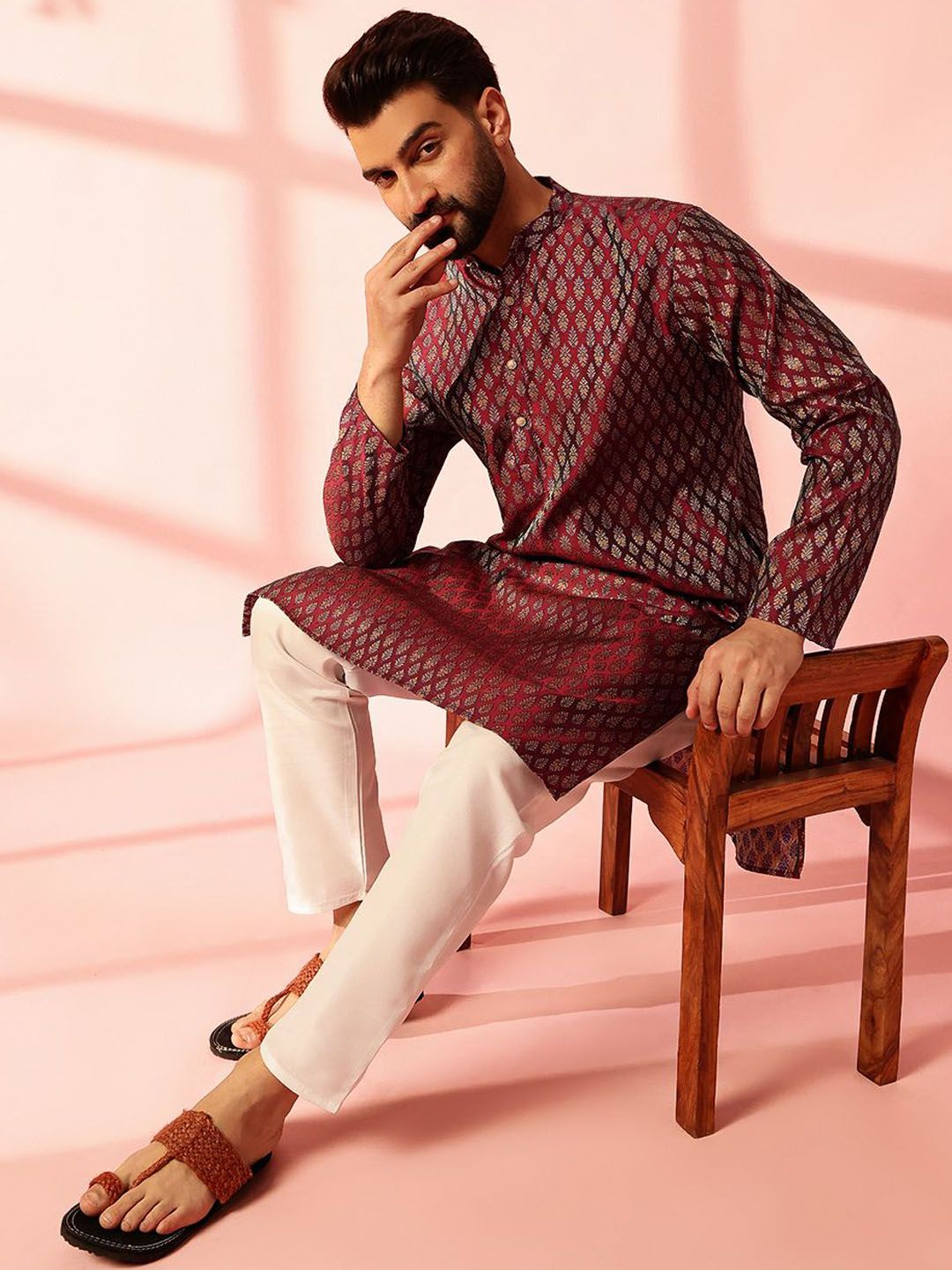 Anouk Ethnic Motifs Woven Design Mandarin Collar Straight Kurta