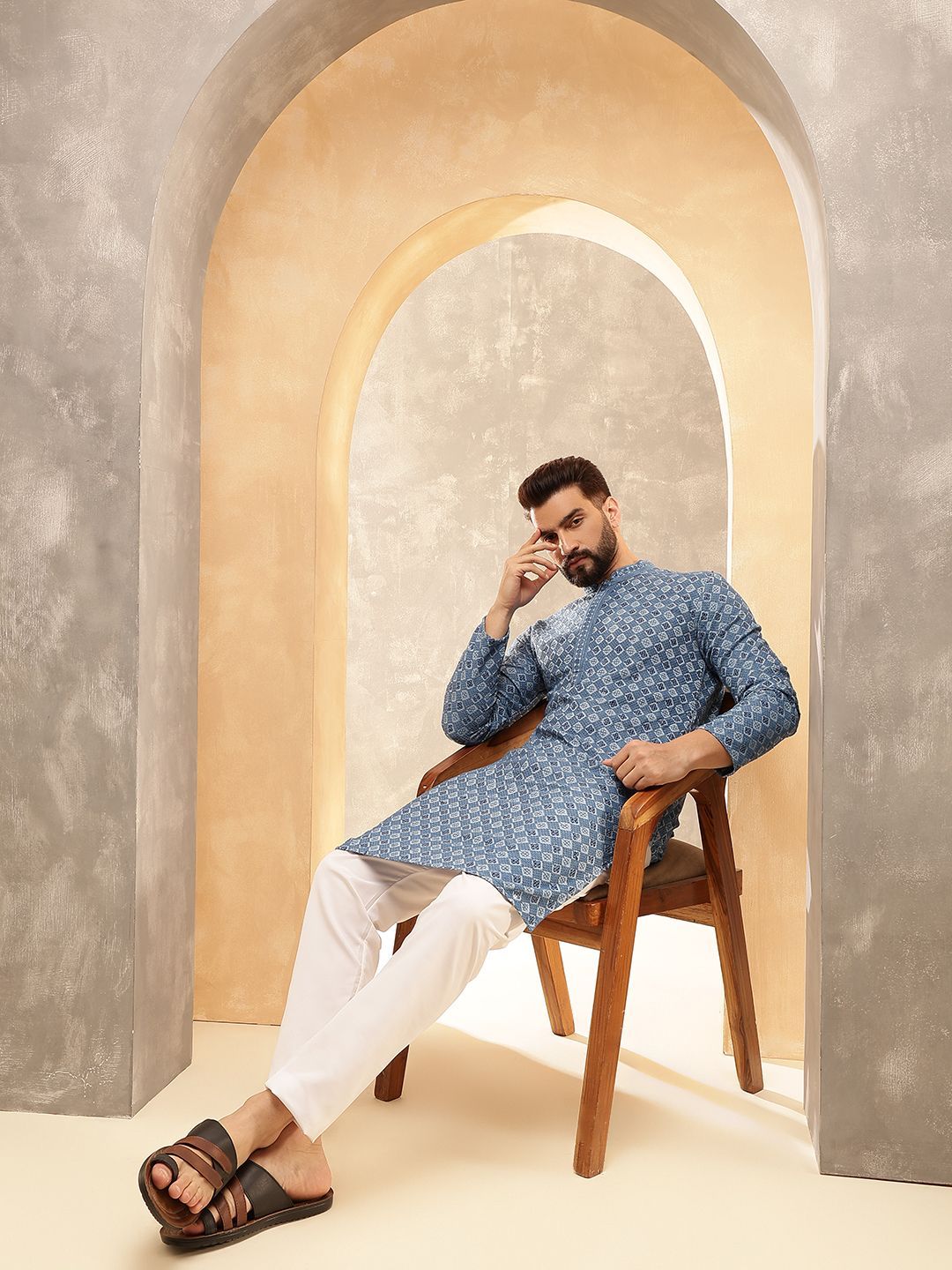 Anouk Blue Geometric Embroidered Mandarin Collar Pure Cotton Kurta With Pyjama