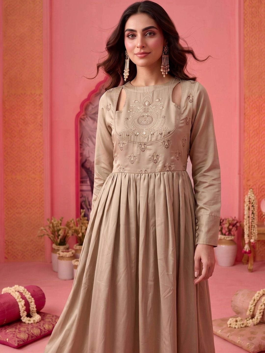 Mamicha Women Ethnic Motifs Embroidered Thread Work Anarkali Kurta
