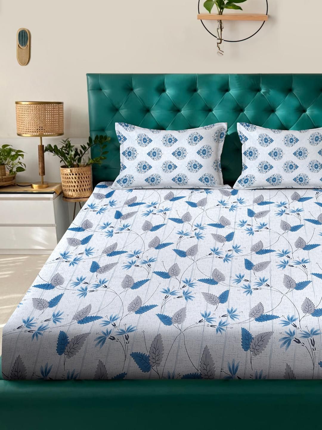 KLOTTHE Blue And Grey Floral Printed Cotton 400 TC Double Bedsheet Set 2.50 m x 2.20 m