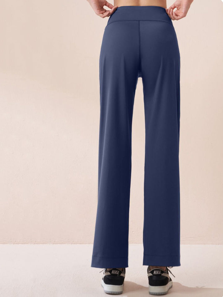 HRX by Hrithik Roshan Women Mid Rise Regular Fit Regular Trousers