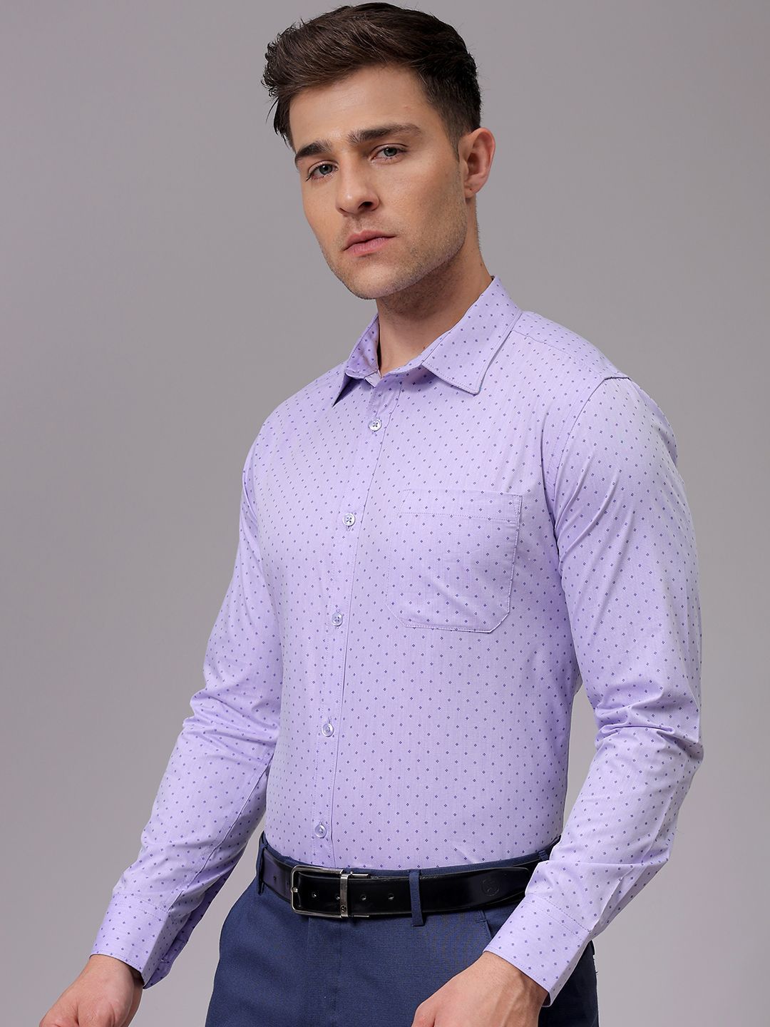 The Indian Garage Co. X Luxe Men Slim Fit Opaque Printed Formal Shirt