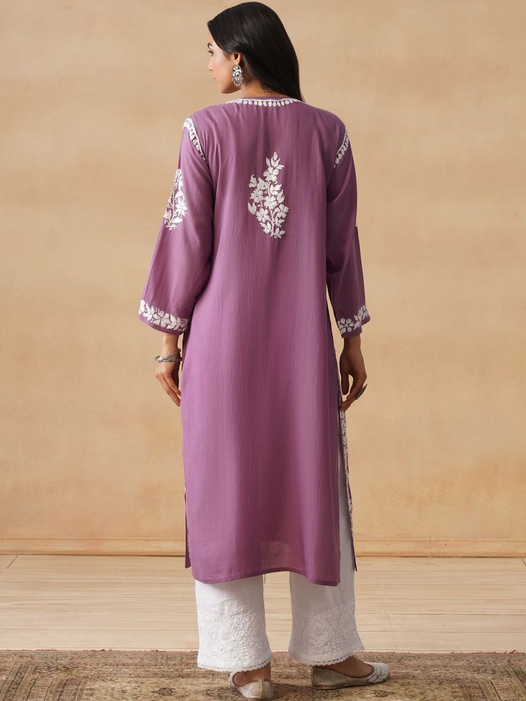 House of Chikankari Women Solid Modal Kurta