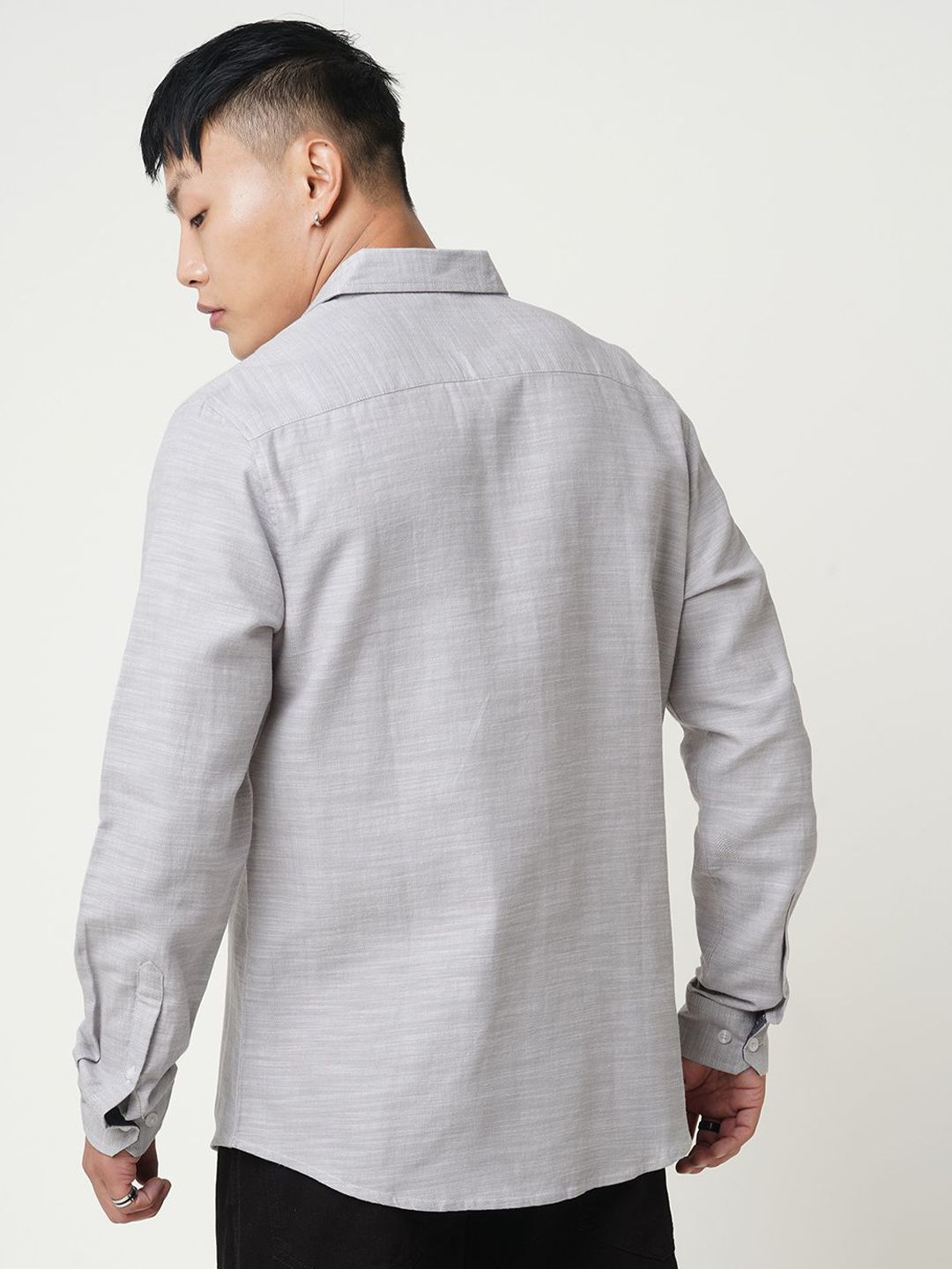 VASTRADO Men Classic Cutaway Collar Textured Cotton Slim Fit Casual Shirt