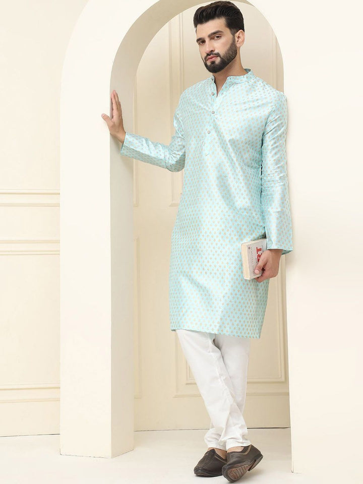 SOJANYA Ethnic Motifs Printed Mandarin Collar Silk Cotton Straight Kurta with Pyjamas