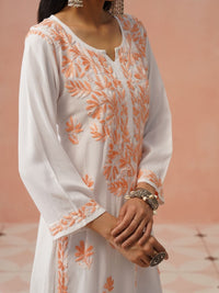 House of Chikankari Women Regular Chikankari Kurta with Trousers