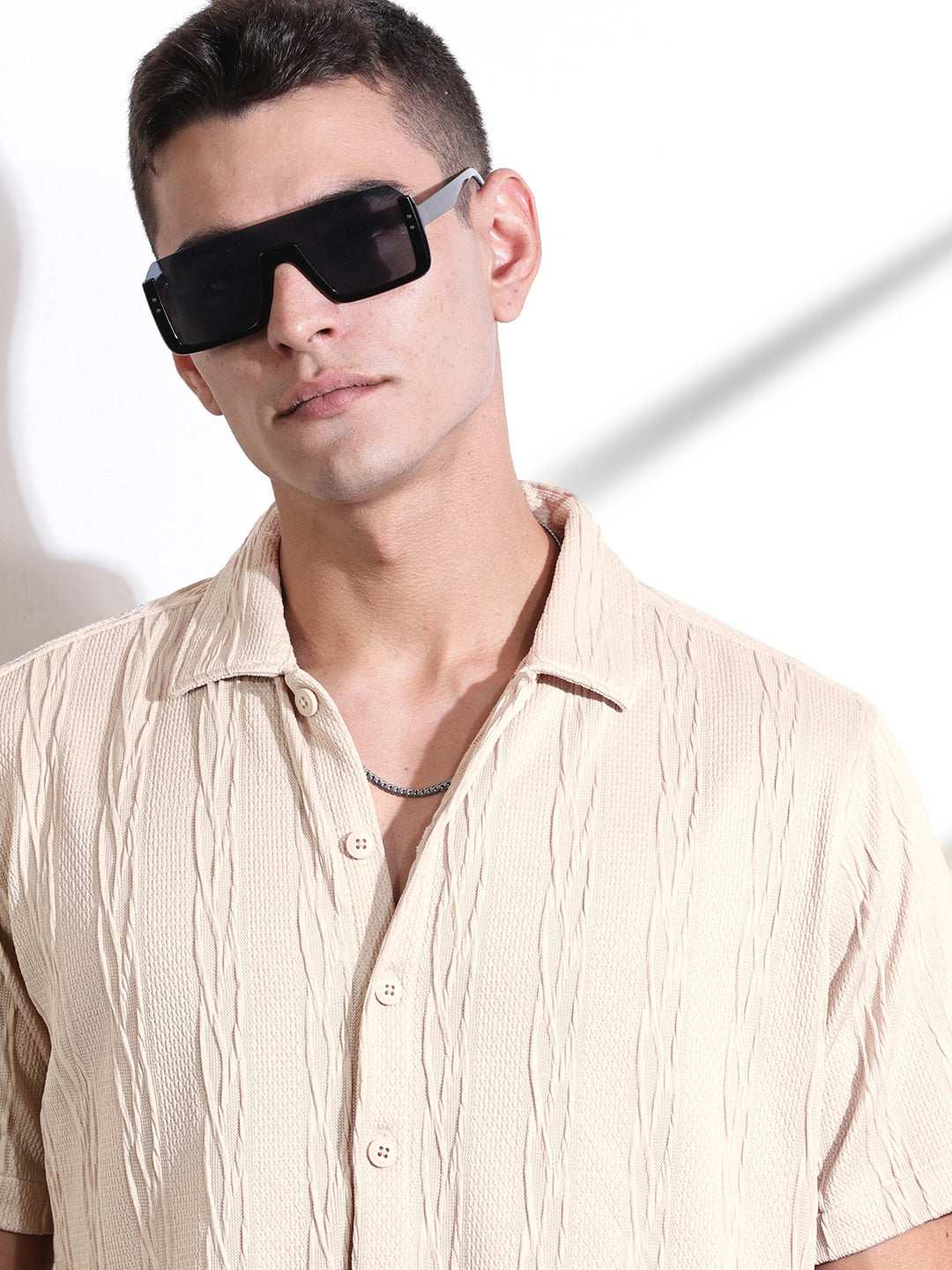 Thomas Scott Men Smart Fit Cutaway Collar Textured Casual Shirt